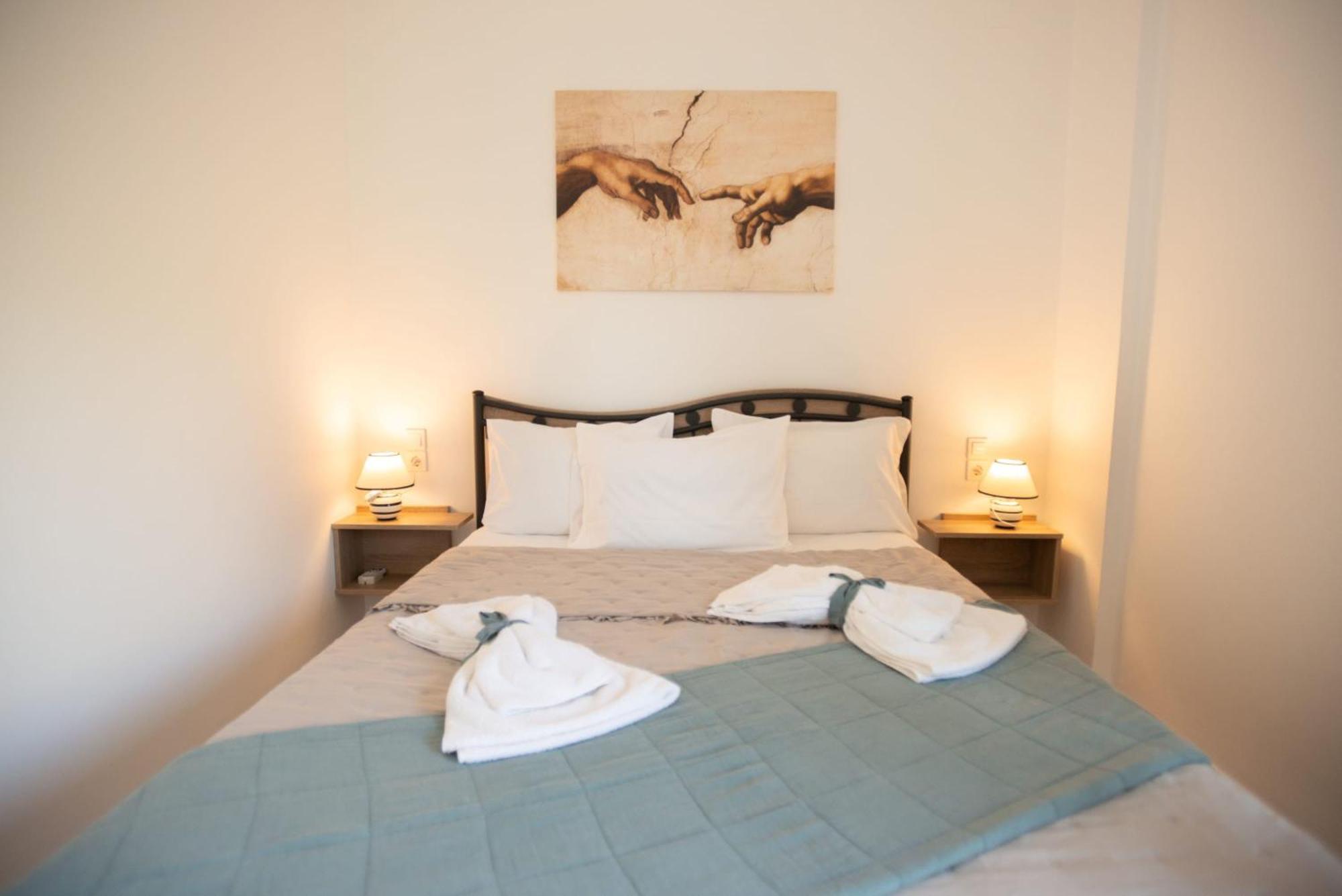 Afrathias Beachhouse - Cretan Hideaway คาลามากิ ภายนอก รูปภาพ